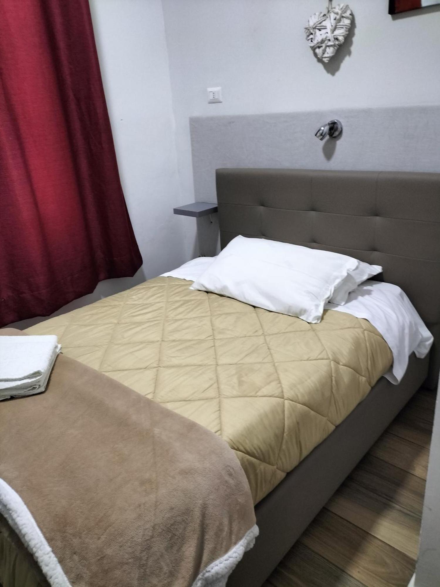 Casa Di Edo Bed & Breakfast Brindisi Exterior photo